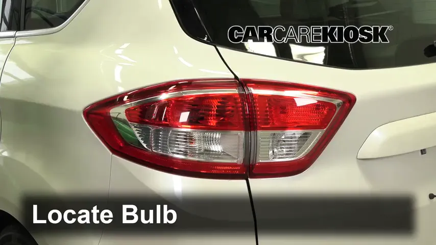 2018 Ford C-Max Hybrid Titanium 2.0L 4 Cyl. Lights Tail Light (replace bulb)